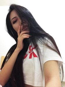 dj王紫个人资料,音乐之魂，舞动青春的旋律女神